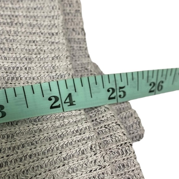 ESY SURF COMPANY - SIZE SMALL - SOFT HEATHERED GRAY WITH LARGE FRONT LETTERS B22 - Picture 6 of 9